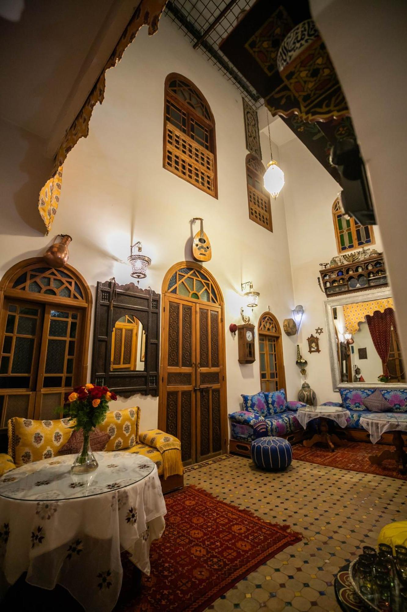 Riad Les Idrissides Chez Lea Фес Екстериор снимка