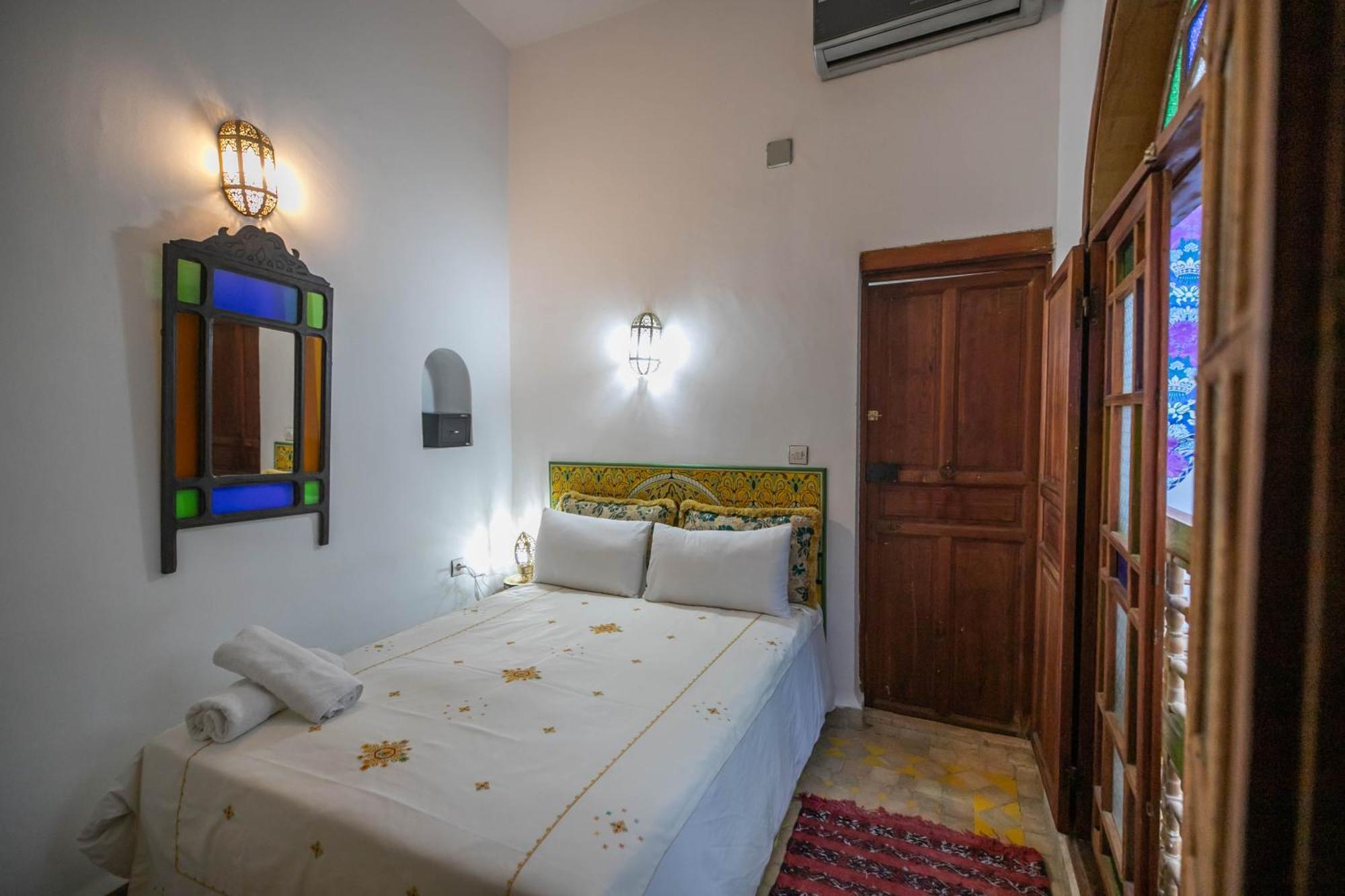 Riad Les Idrissides Chez Lea Фес Екстериор снимка