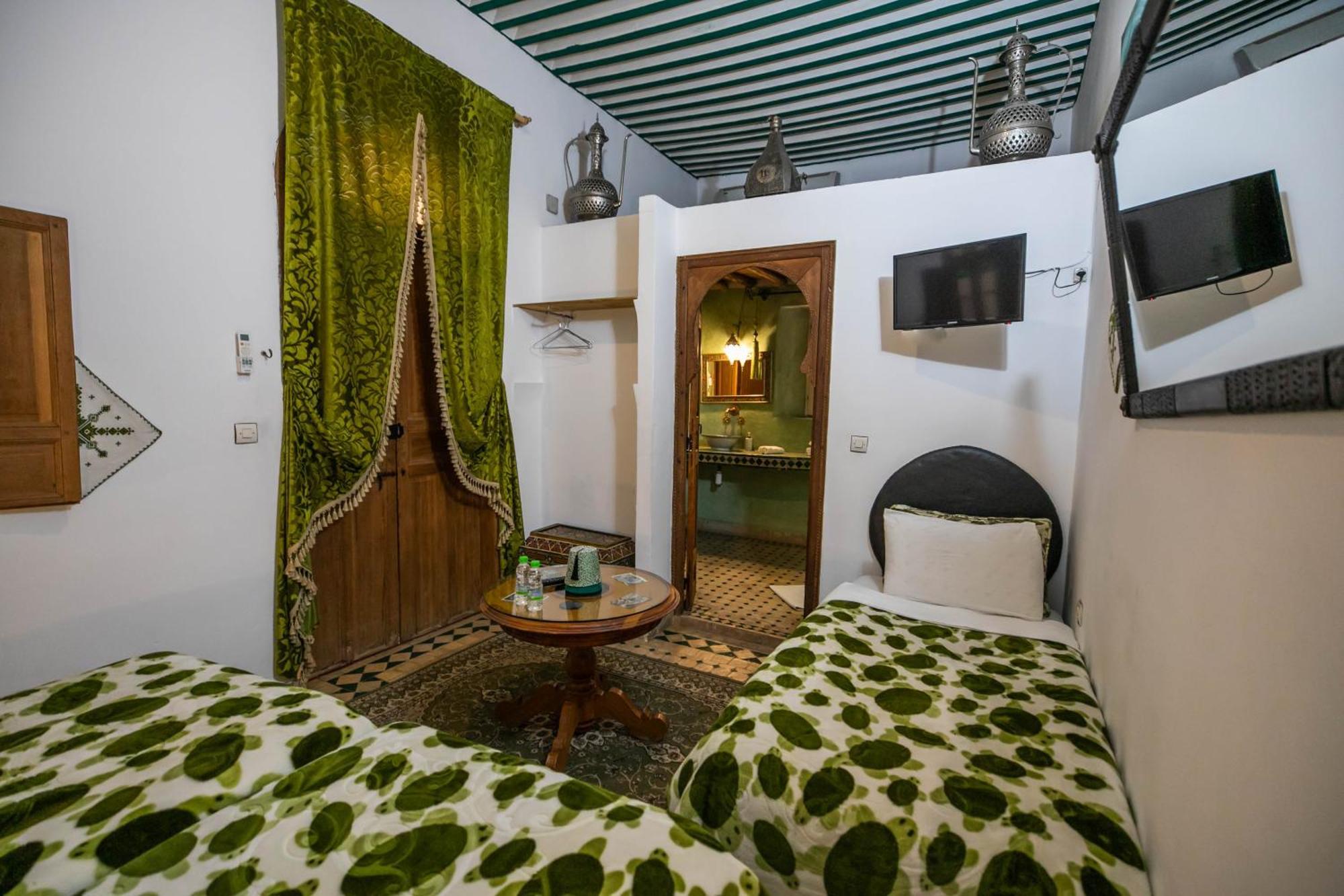 Riad Les Idrissides Chez Lea Фес Екстериор снимка